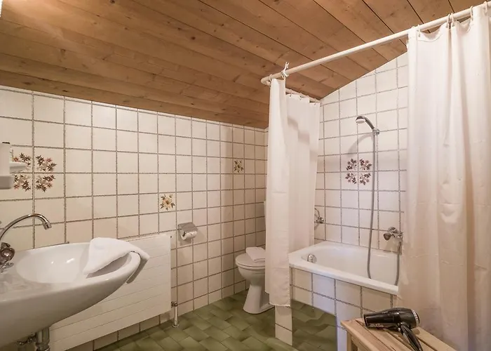 豪斯中央酒店 招待所 *